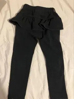 アプレレクール　110cm ブラック フリル付きパンツ