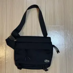 Lacoste ブラック ショルダーバッグ