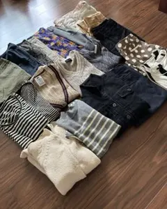 21点まとめ売り　トップス　パンツ　スカート等のサムネイル