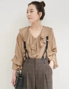B.C STOCK ウォッシャブル ／R/NYラッフルフリルブラウス