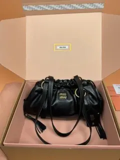 miu miu ショルダーバッグ ブラック