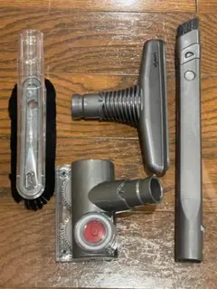 2025年最新】Dyson 掃除機・クリーナーの人気アイテム - メルカリ