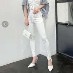 GYDA ウエストクロススキニーデニムパンツ ホワイト