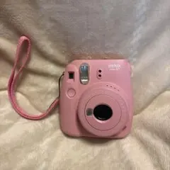 instax mini 8 ピンク 本体 ストラップ付き