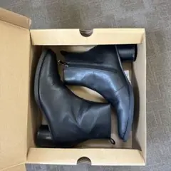 tk. アンクルブーツ 黒 26.5cm