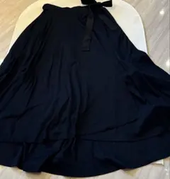 未使用/極美品♡バーニーズニューヨーク　フレアロングスカート　ブラック 美品】バーニーズニューヨーク フレアスカート ブラック ロング
