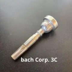 Item thumbnail for item c8db80de-92b6-45b3-874e-a94823ad57ef