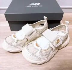 230 Hook and loop シルバー 14cm New Balance - メルカリ