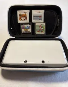 Nintendo 3DS本体＋ソフト4点　まとめ売り