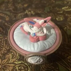 ポケモン　ドリーミングケース　ニンフィア