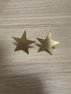 星　ピアス　ゴールド