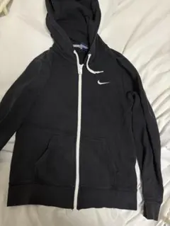 Nike ブラック フルジップパーカー