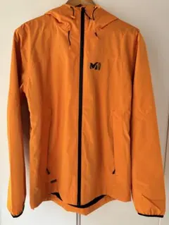 MILLET オレンジ フード付き マウンテンパーカー
