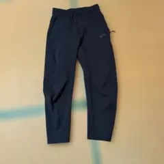 Nike ブラック テックフリース