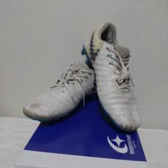 NIKE ティエンポレジェンド7日本未発売 モデル27cm 値下げ⭕️ NIKE JAPAN : Press Release