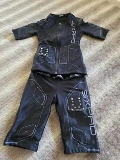 MTG SIXPAD Powersuit 上下(コントローラージャンク) MTG SIXPAD Powersuit 上下(コントローラージャンク) - メルカリ