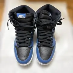 Item thumbnail for item 7231bae5-ac63-4021-9a56-7a2ac74b5841