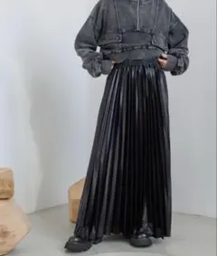 JEANASIS グリッタープリーツスカート　ブラックのサムネイル