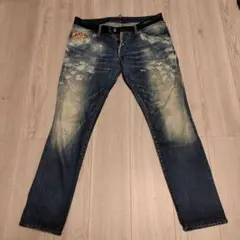 DSQUARED2 ダメージデニムパンツ