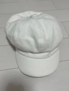 H&M ホワイトキャスケット XS/S