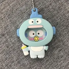 ♡サンリオ＊フォトバッジ付きマスコット　ベビーハンギョドン♡