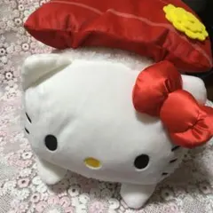 ハローキティ　クッション