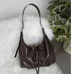 Item thumbnail for item d9473098-6888-468d-88ef-9826c6d4f9d6