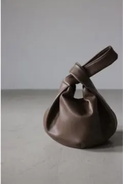 Item thumbnail for item fd6866be-942a-42e4-8840-ae862556dc59