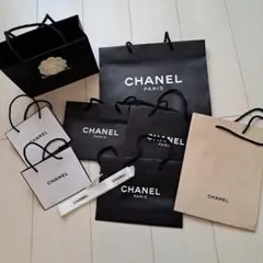 CHANEL紙袋とリボン