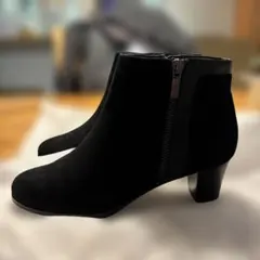 リーガルブラックスエードジッパーショート革ブーツ