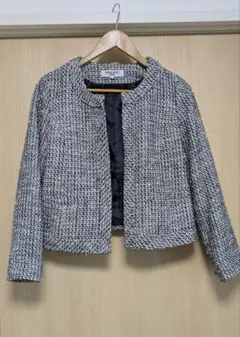 ナチュラルビューティーベーシック ツイードジャケット ノーカラー ラメ入り