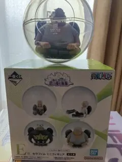 一番くじワンピースE賞セラフィムミニフィギュア　ジンベイ