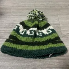 ニット帽　ポンポン付き　グリーンボーダー　冬帽子
