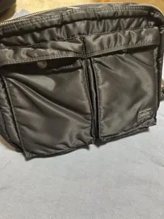 【美品】PORTER タンカー ショルダーバッグ L 2層 黒 ナイロン 大容量のサムネイル