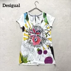 【デジグアル】半袖 Tシャツ 花柄 バックリボン　ホワイト 総柄　Mのサムネイル