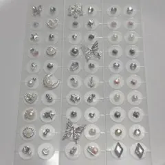 【サービス品】耳ツボジュエリー　60粒 まとめ売り　シルバー