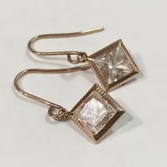 ピアス ピンクゴールド K10とジルコニア