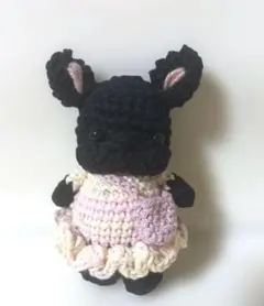 フレンチブルドッグあみぐるみ　フリル　リボン　ポシェット　キーホルダー