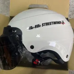 ヤールーヘルメットホワイトのサムネイル