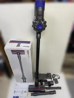 ダイソン dyson V6 fluffy+ 箱と説明書付 - メルカリ