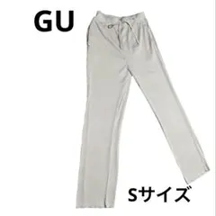 GU プリーツパンツ　S レディース　アイボリー　ベージュ　春夏