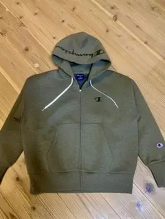 Item thumbnail for item 9fa05d77-5f95-4455-a64b-a599af0df4f7