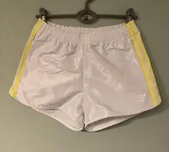 adidas ホワイトショートパンツ M