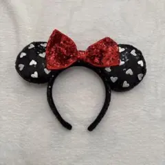 ミニー耳カチューシャ 黒と赤のハート模様