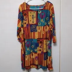 【美品】マルチカラートップス 半袖 抽象模様