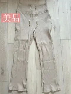 Item thumbnail for item 822fb010-dece-4c37-8cb1-8f1063868068