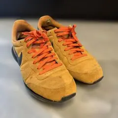 Nike Internationalist スニーカー オレンジ/ブラウン