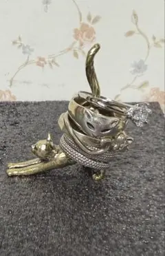 小さな可愛い猫ちゃん飾り、リングホルダー