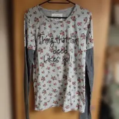 ★処分特価★＊グレーに花柄の袖チャコールグレーに指穴付きのカットソー＊