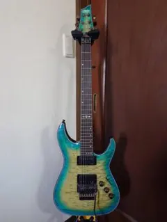 【中古美品】schecter Hellraiser Hybrid C-1 FRのサムネイル